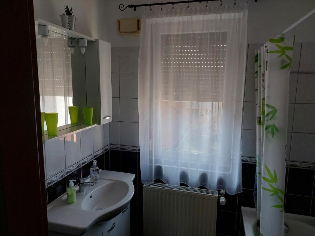 Samuci Apartman Hajdúszoboszló Extérieur photo