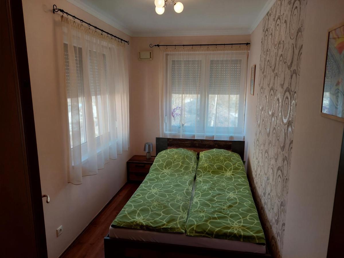 Samuci Apartman Hajdúszoboszló Extérieur photo